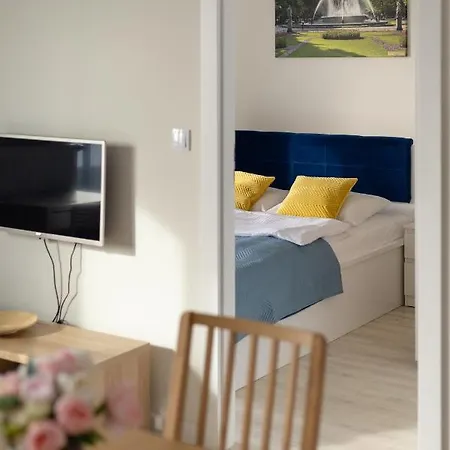 Wola Chic Blue By Bookinghost Apartamento *