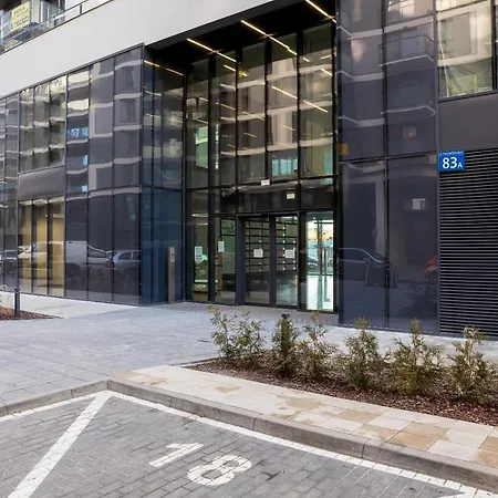 Lägenhet Wola Chic Blue By Bookinghost *