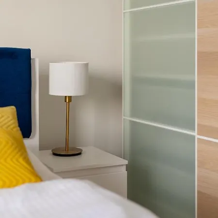 Wola Chic Blue By Bookinghost *